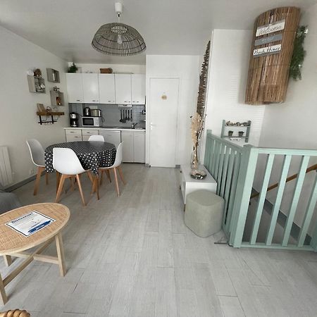 Houlgate Souplex 50M Plage Et Commerces ภายนอก รูปภาพ